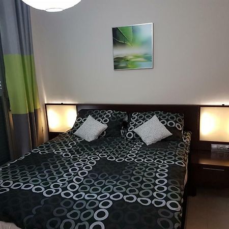 ורה Apartment In Marina Rey Complex מראה חיצוני תמונה