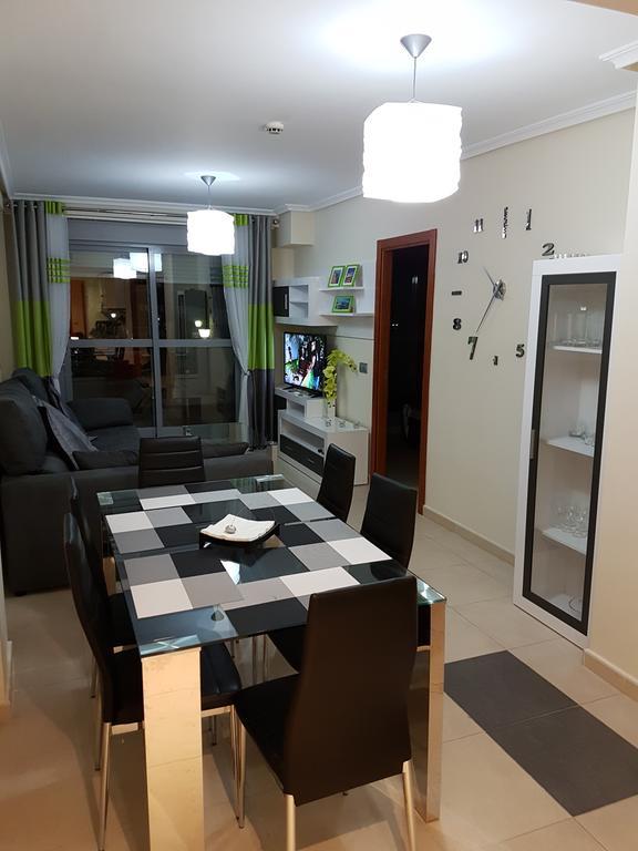 ורה Apartment In Marina Rey Complex מראה חיצוני תמונה